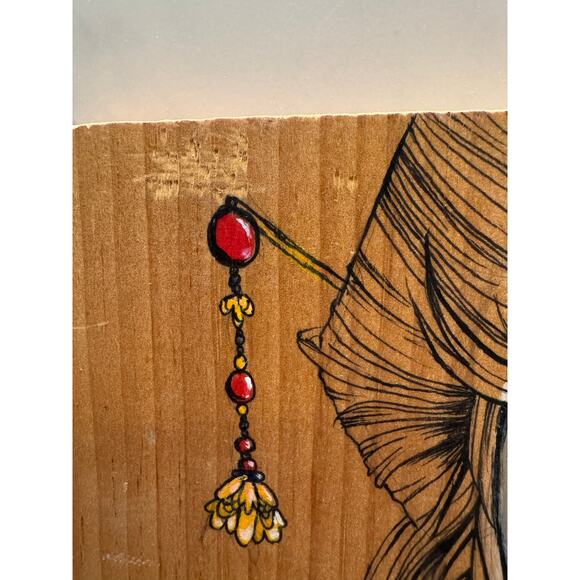 Hand drawn and painted Asian style woman on wood signed dated 2012 - Picture 3 of 11